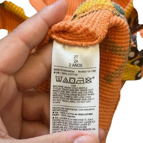 Set of 6 Old Navy Thermal Long Sleeve Shirts Size 2T - Picture 4 of 4